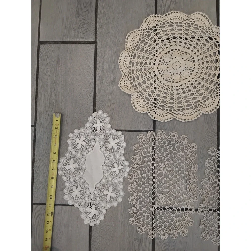 Vintage Crochet Doilies Lot of 4